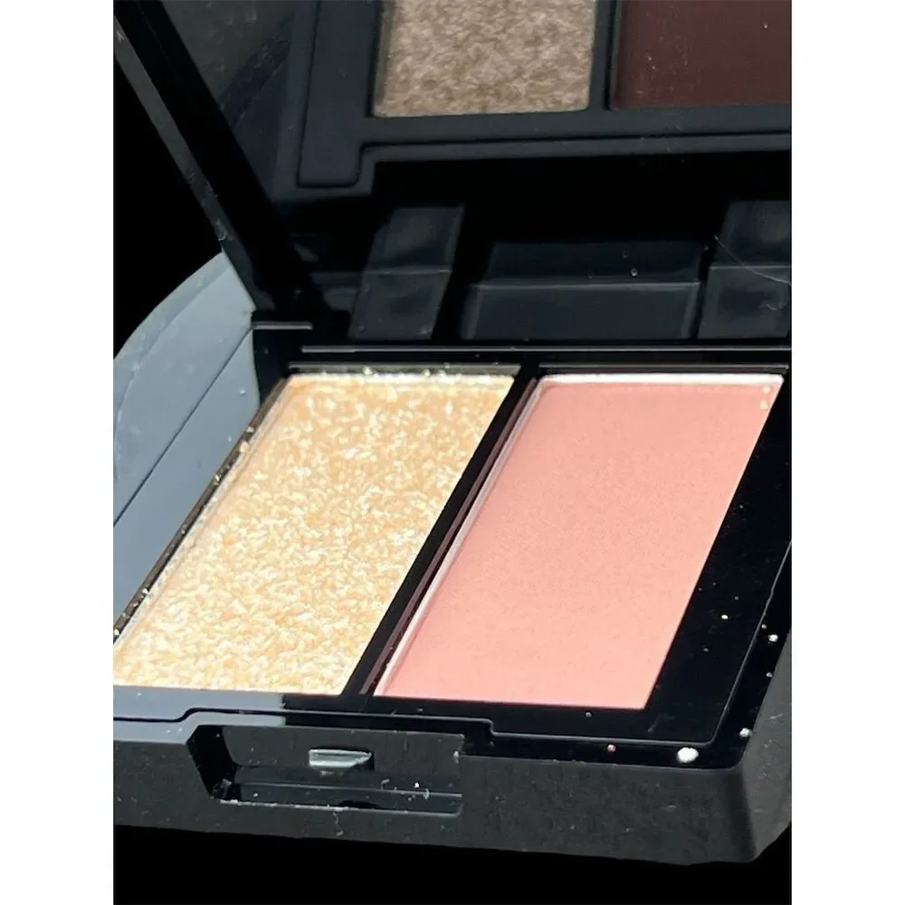 Eleman Beauty Eyeshadow Duo - Latte & Tude Shimmer Matte Talc-Free Vegan